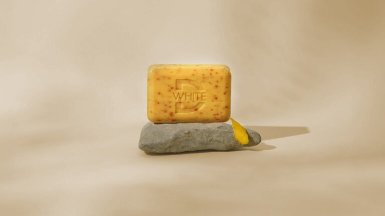 Savon Exfoliant Peaux Grasses